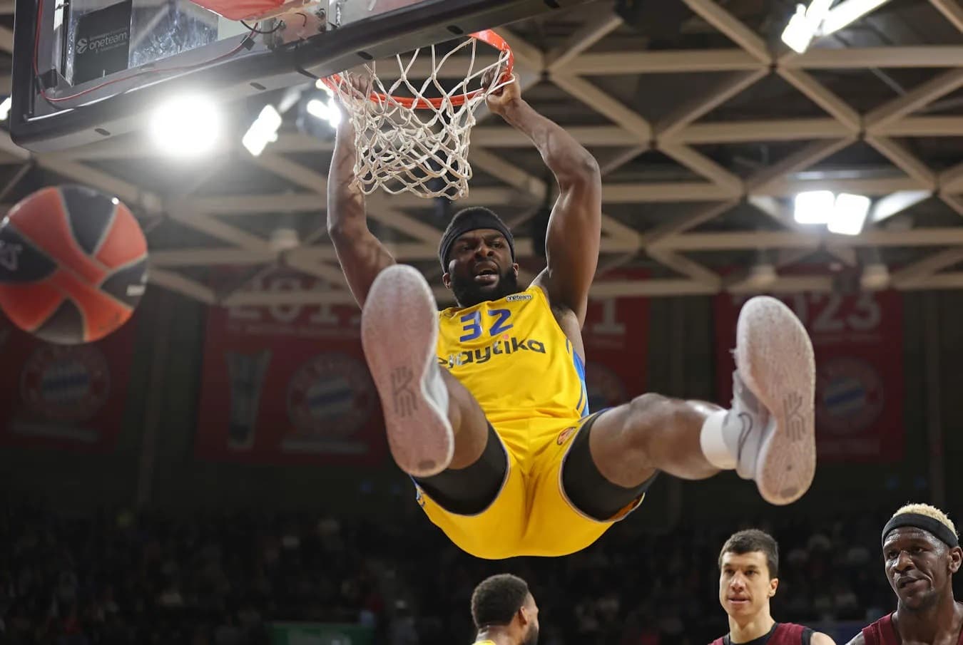 Josh Nebo pourrait rejoindre l’équipe nationale slovène