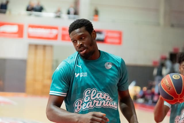 Joshua Mballa de retour avec l’Élan Béarnais après deux mois d’absence