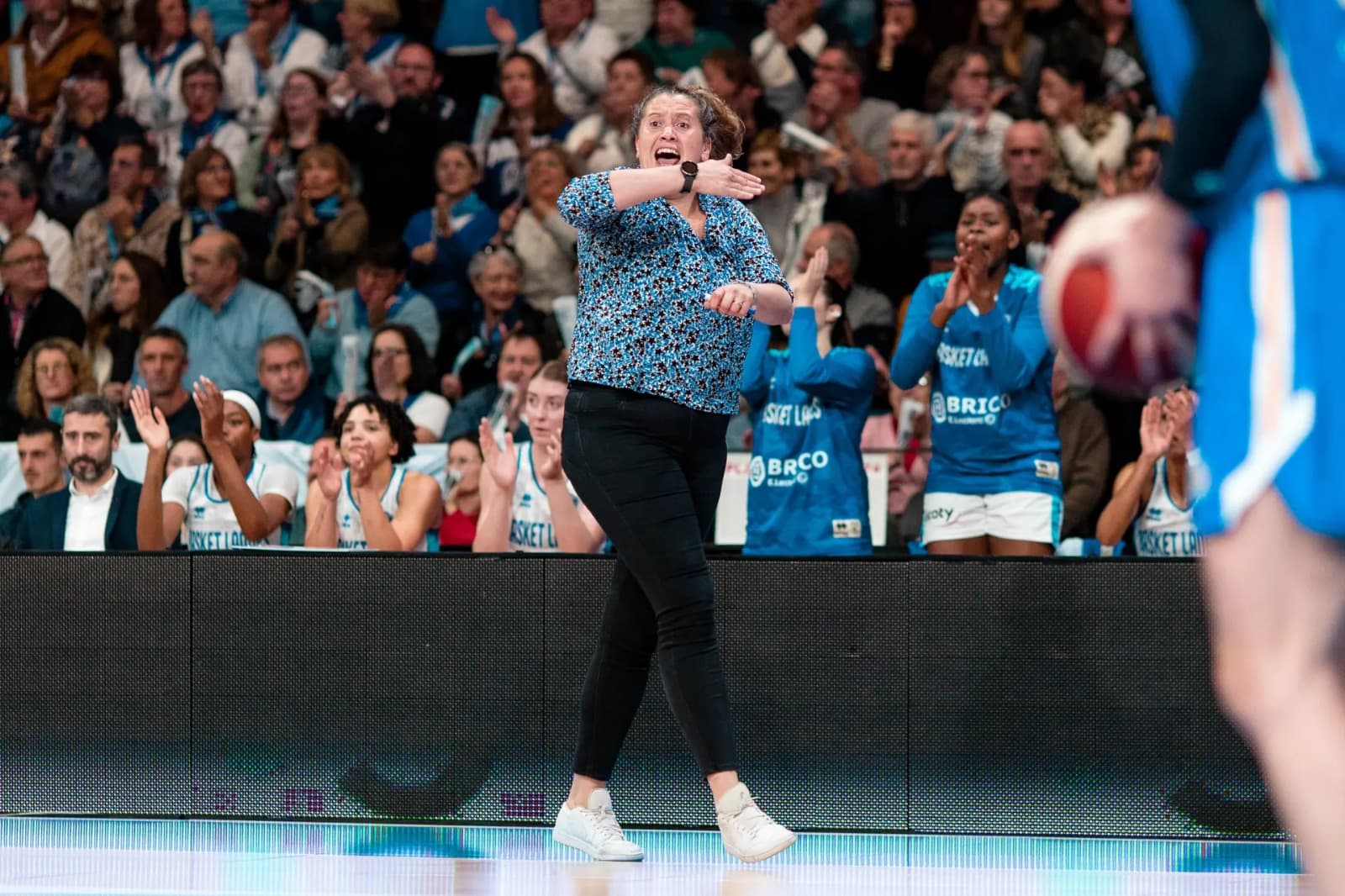 Julie Barennes renforce l’Allemagne pour la Coupe du Monde 2026 !