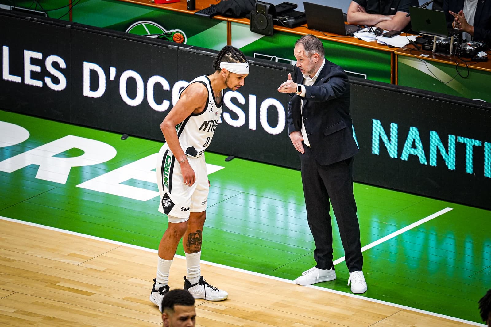 Sur écoute avec Julien Mahé : l’intérieur d’un match de Nanterre face au Mans
