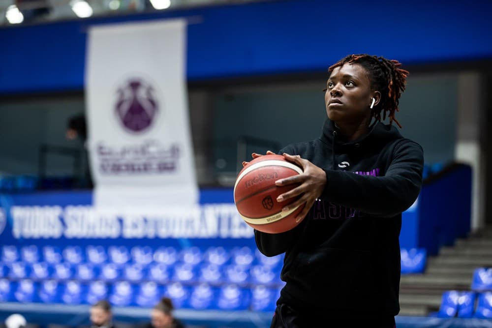 L’ASVEL Féminin fait ses emplettes à Angers : l’intérieure Kekelly Elenga s’engage officiellement