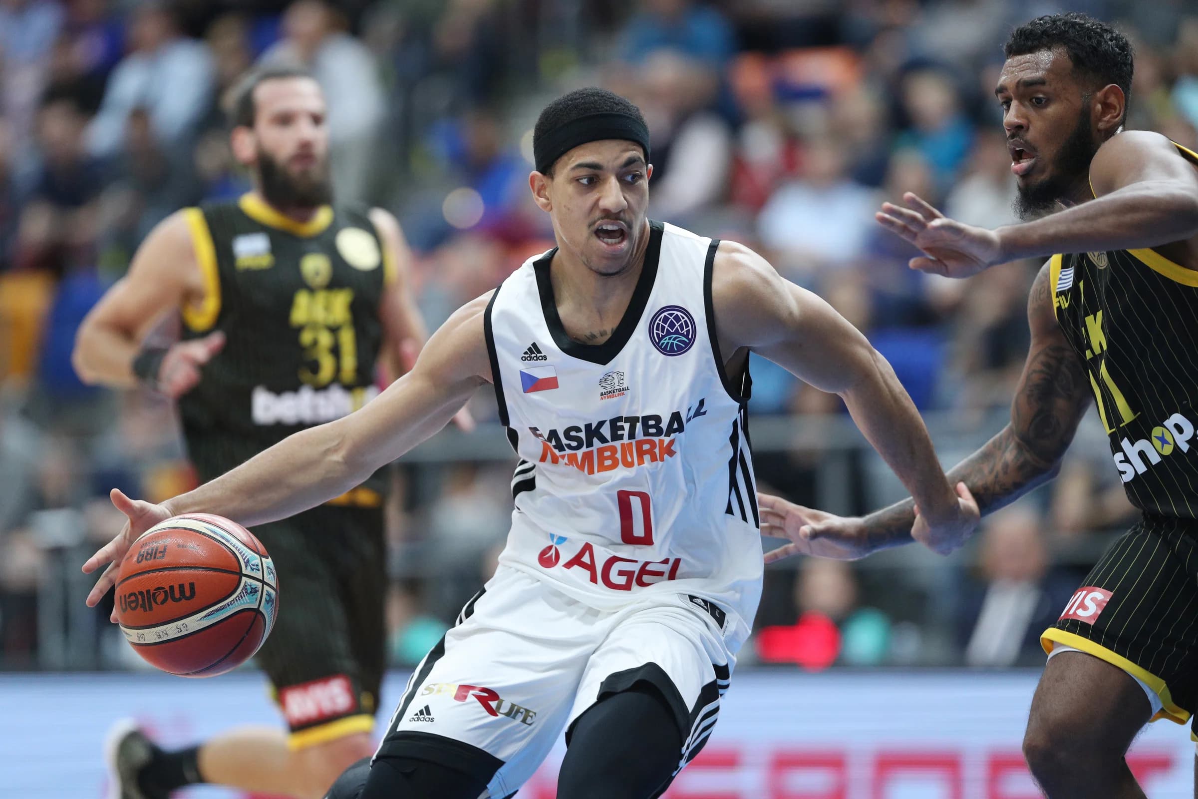 Roanne se renforce avec Kendall Smith pour la dernière ligne droite de la saison