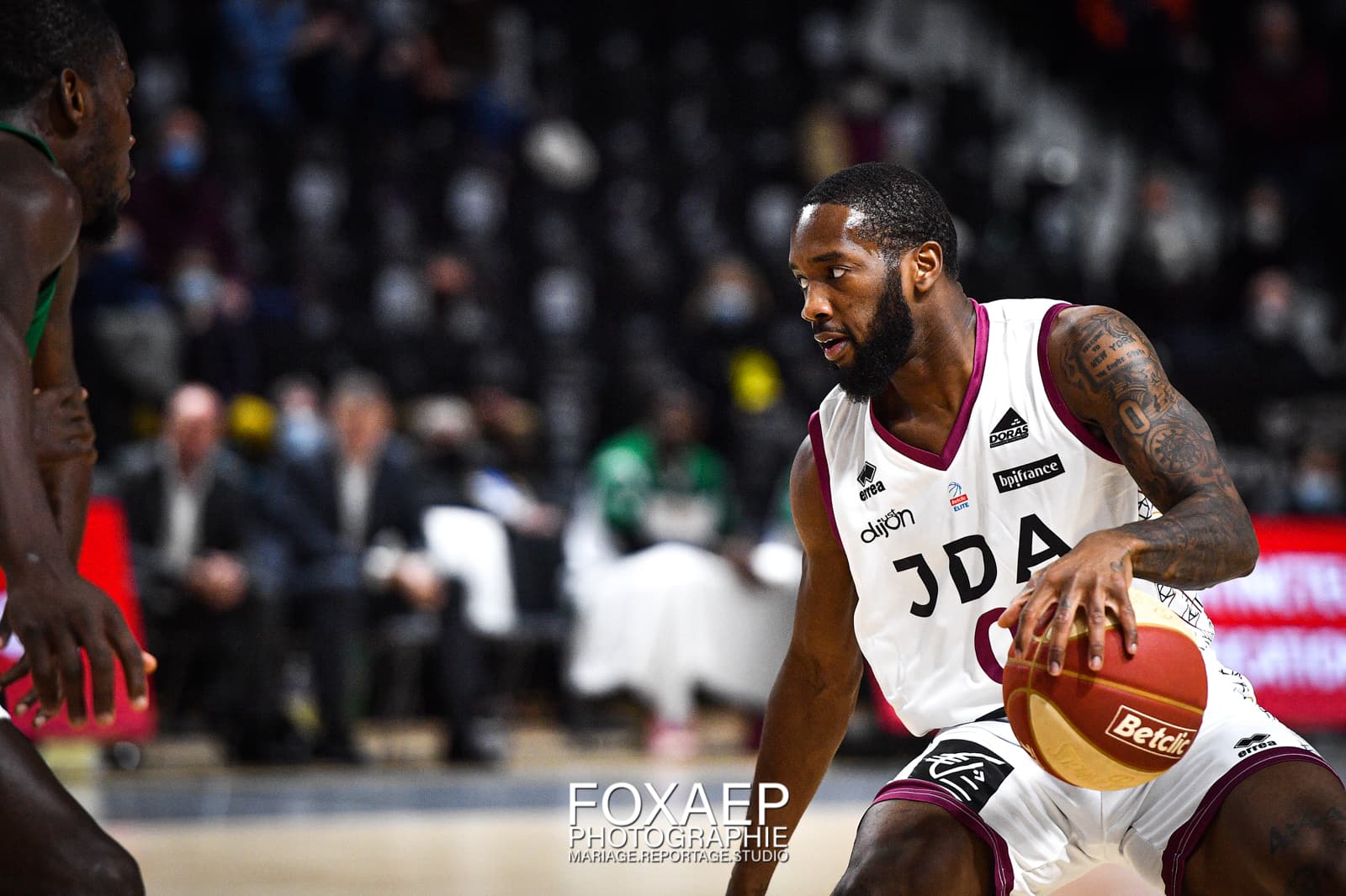 L’Hapoël Jérusalem officialise la signature de Khadeen Carrington