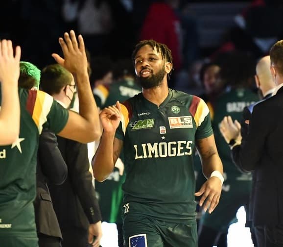 Kruize Pinkins passe de Limoges à Scafati