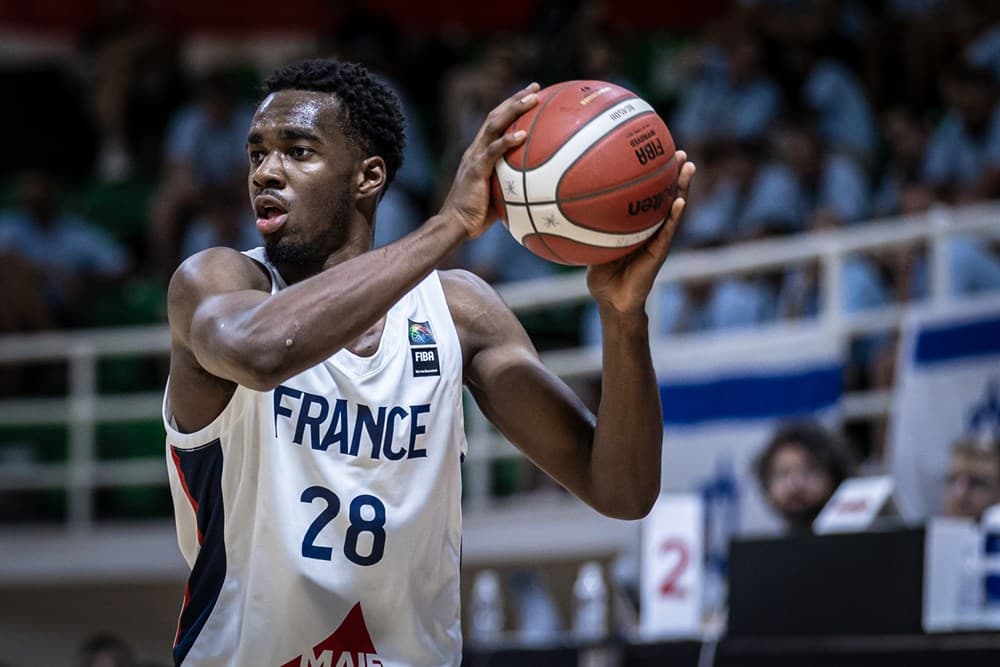 Kymany Houinsou a dit oui à Washington State