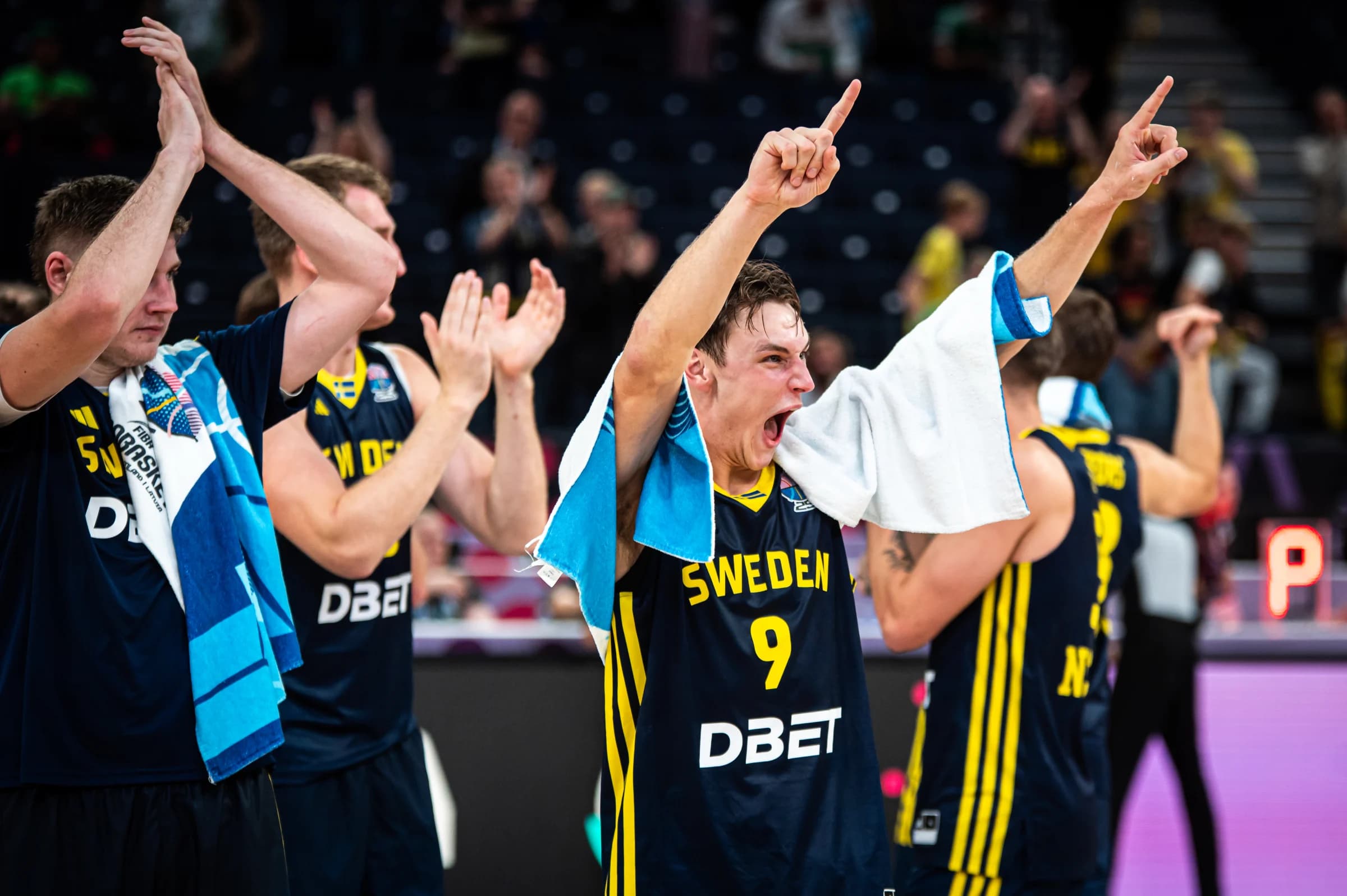 Pelle Larsson mène la Suède vers sa première victoire à l’EuroBasket depuis 2013