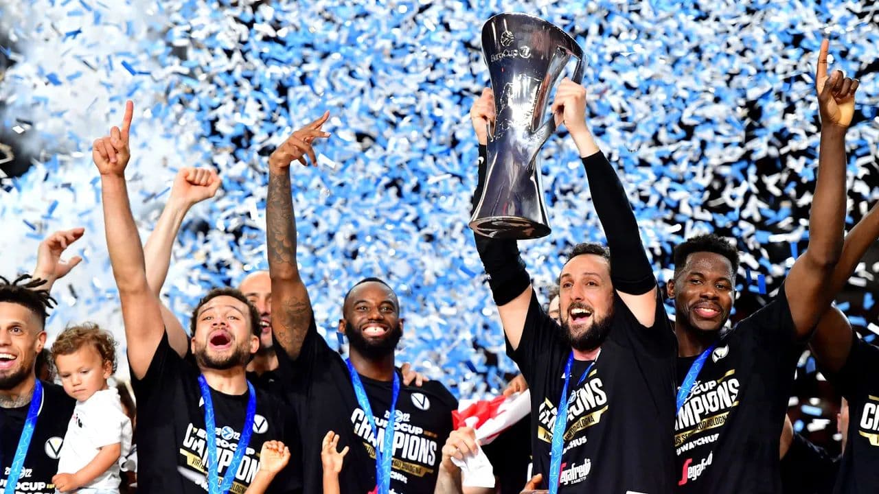 La Virtus Bologne d’Isaïa Cordinier et Mam’ Jaiteh remporte l’EuroCup !