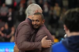 Premier titre pour Lamine Kebe comme coach principal, en club.