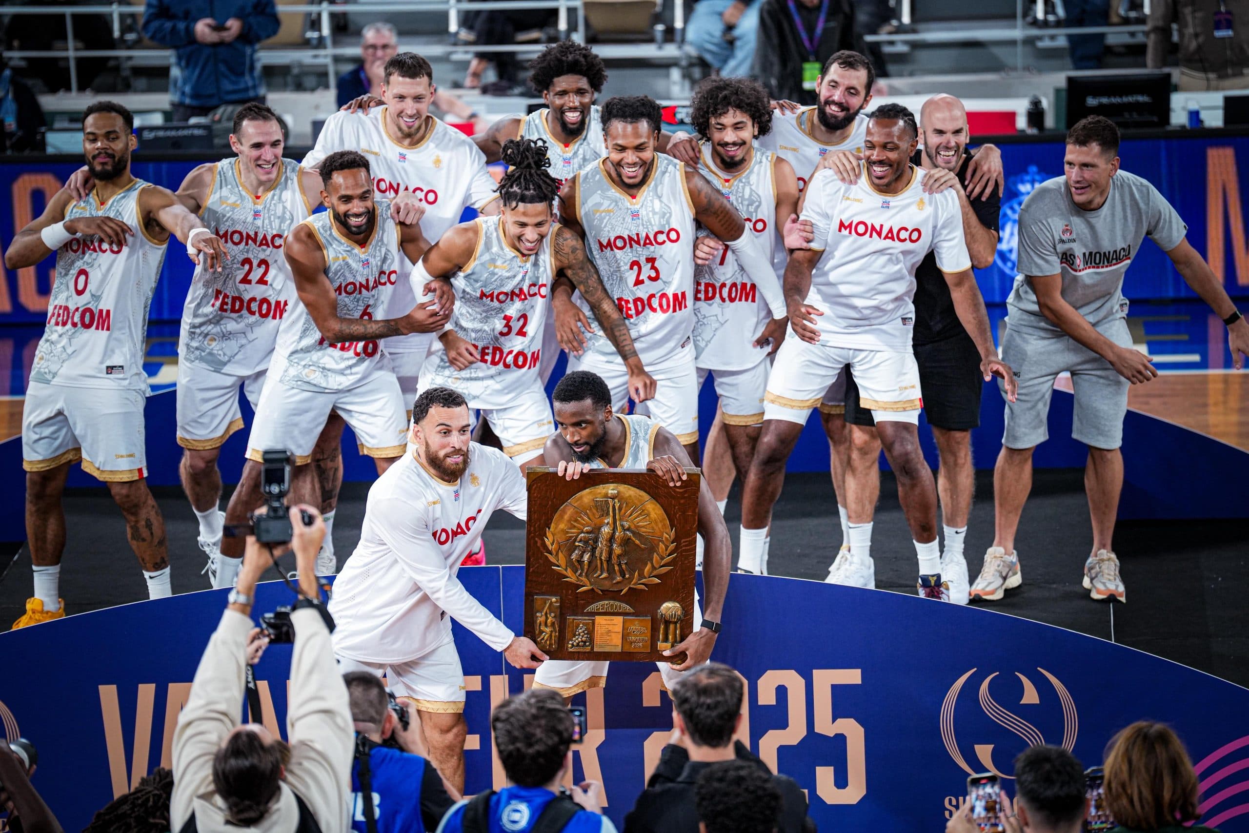 Monaco surclasse Le Mans et remporte la SuperCoupe LNB 2025