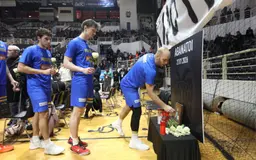 Le PAOK Salonique est en deuil après le décès de l'un de ses supporters, tués par un supporter du club voisin et rival de l'Aris