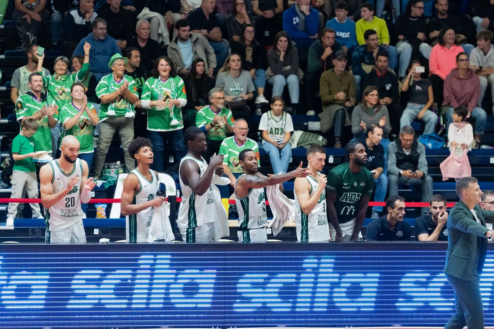 Quand les joueurs de Blois s’entraînent sans leur staff à Toulon