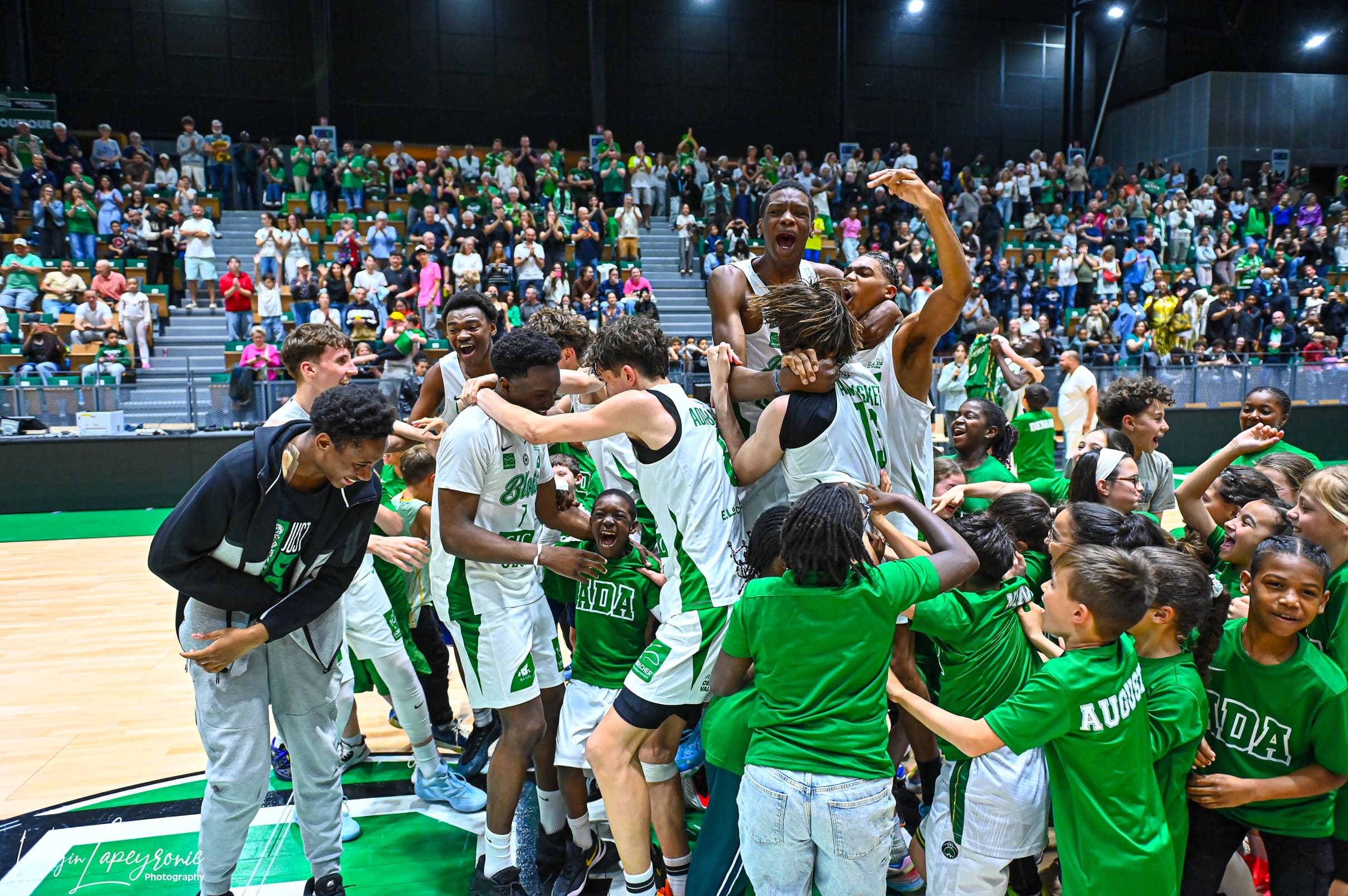 L’ADA Blois se qualifie pour son premier Final Four U18… devant 1 200 spectateurs !