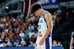Liham Eleka et l'équipe de France U16 ont été dominés en finale de l'EuroBasket par la Lettonie