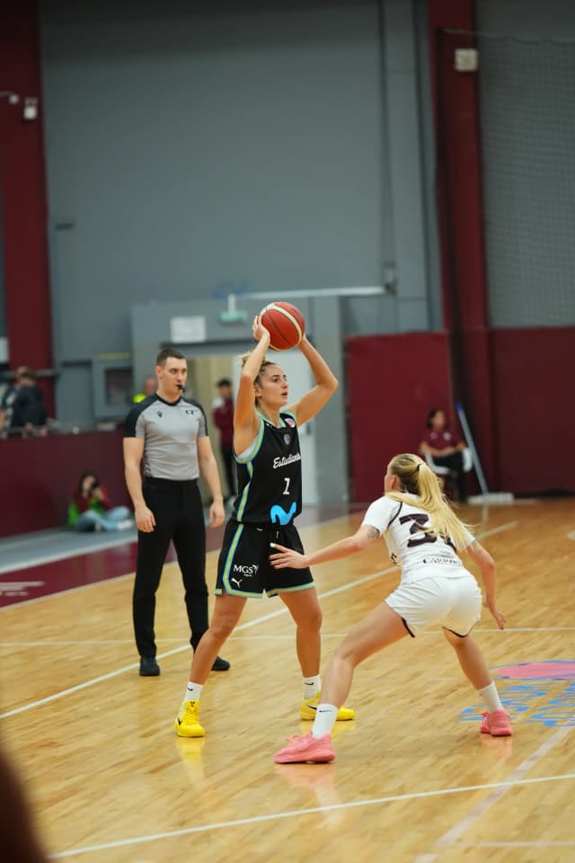 Lisa Berkani en feu : l’internationale française porte l’Estudiantes Madrid pour conclure la phase de poules d’EuroCup