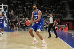 Louis Labeyrie va disputer le match entre la Finlande et la France ce lundi 1er décembre