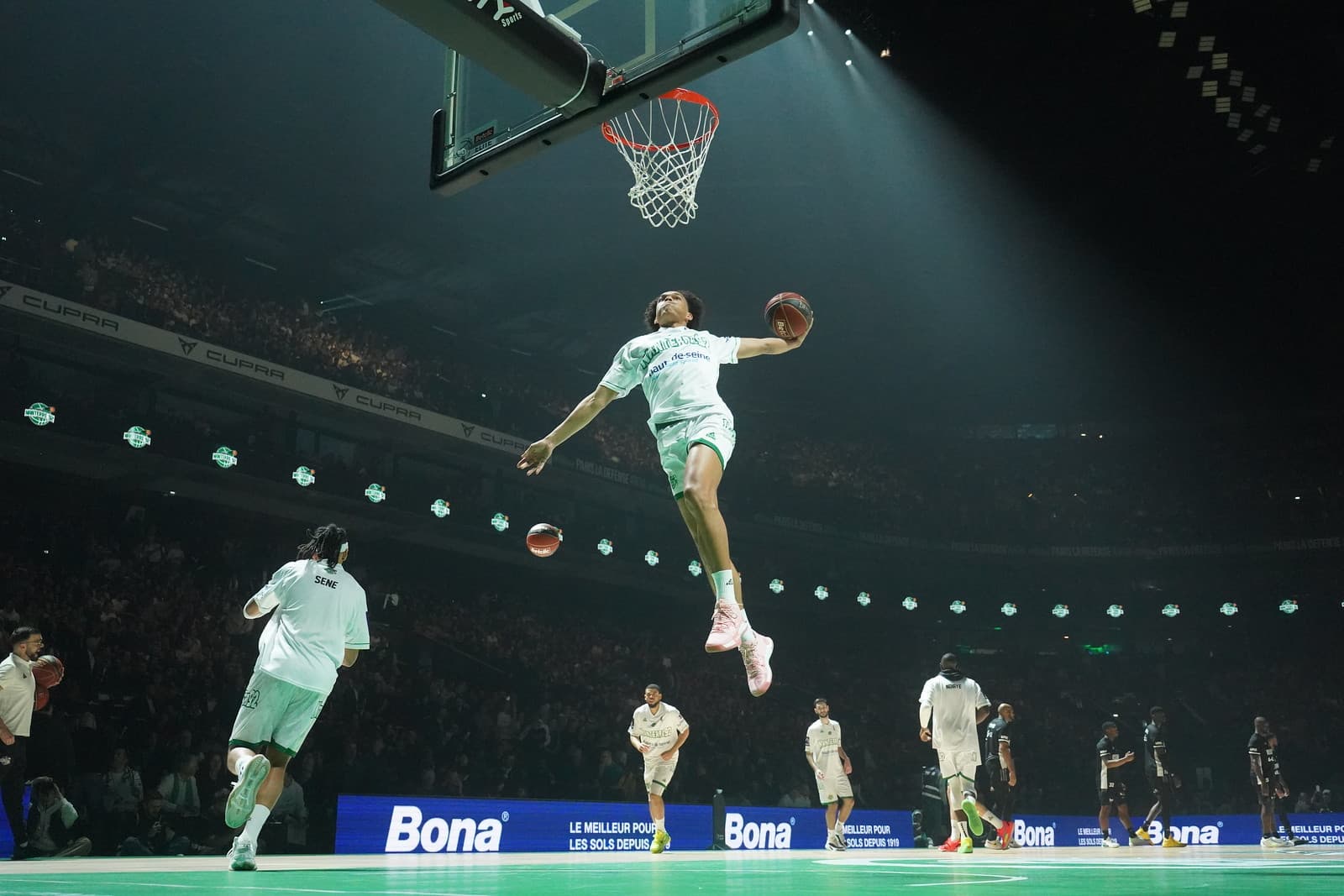 Les cinq raisons d’aller voir Nanterre – Monaco à la Paris La Défense Arena