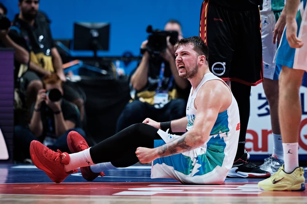 Luka Doncic touché à la cheville