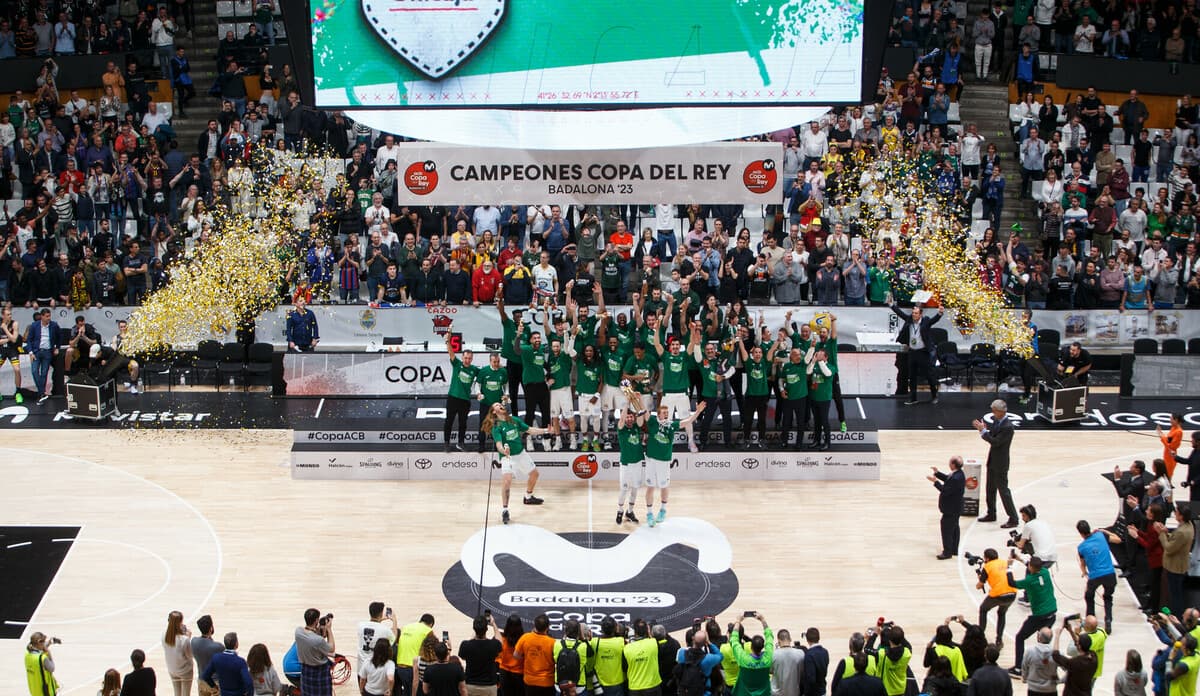 Malaga remporte la Copa del Rey 2023 !