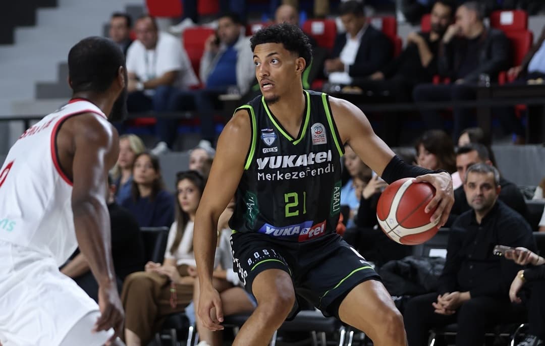 Malcolm Cazalon relancé à Denizli : un record de points après un mois sans jouer