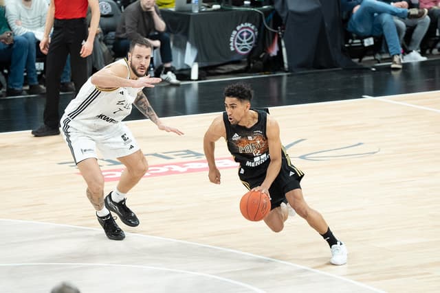 Courtside, épisode 8 : La Betclic ÉLITE est-elle devenue le deuxième meilleur championnat d’Europe ?