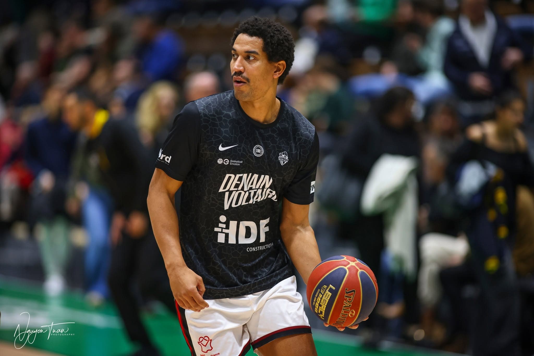 Après neuf saisons en ÉLITE 2, Marcos Suka-Umu met fin à sa carrière de basketteur pour devenir coach en France