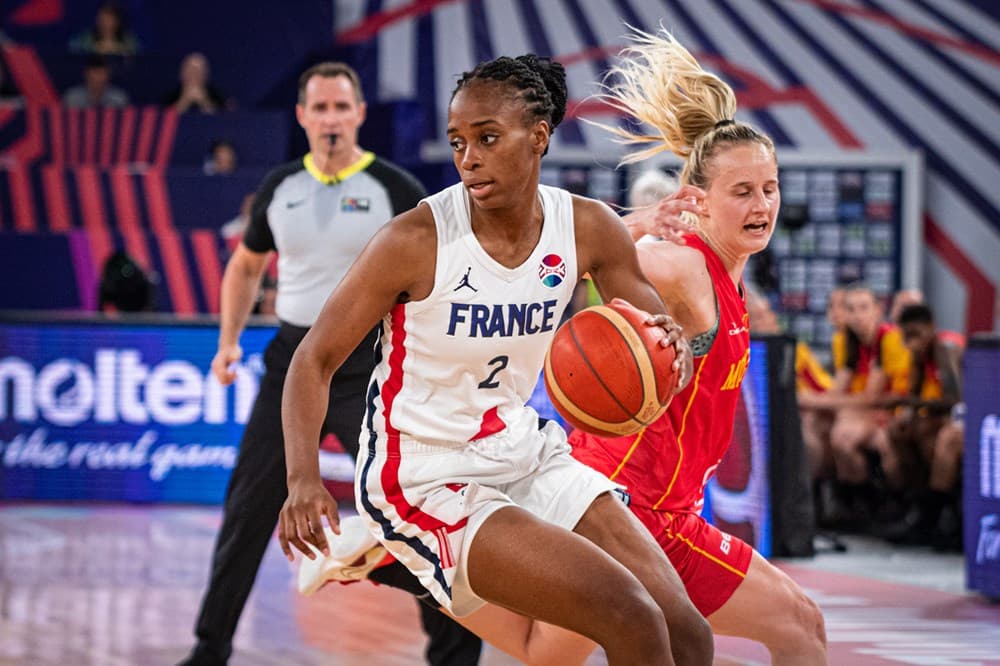 Marie-Paule Foppossi préservée contre l’Irlande