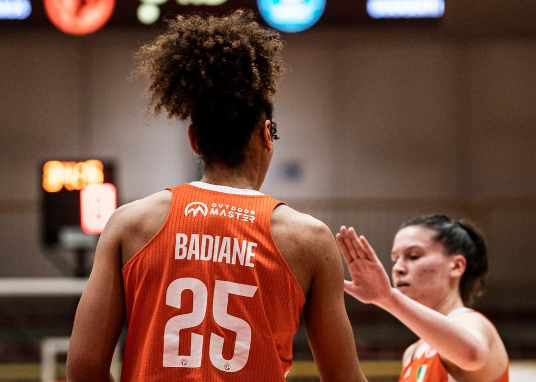 Marième Badiane et Schio en demi-finale des Playoffs en Italie