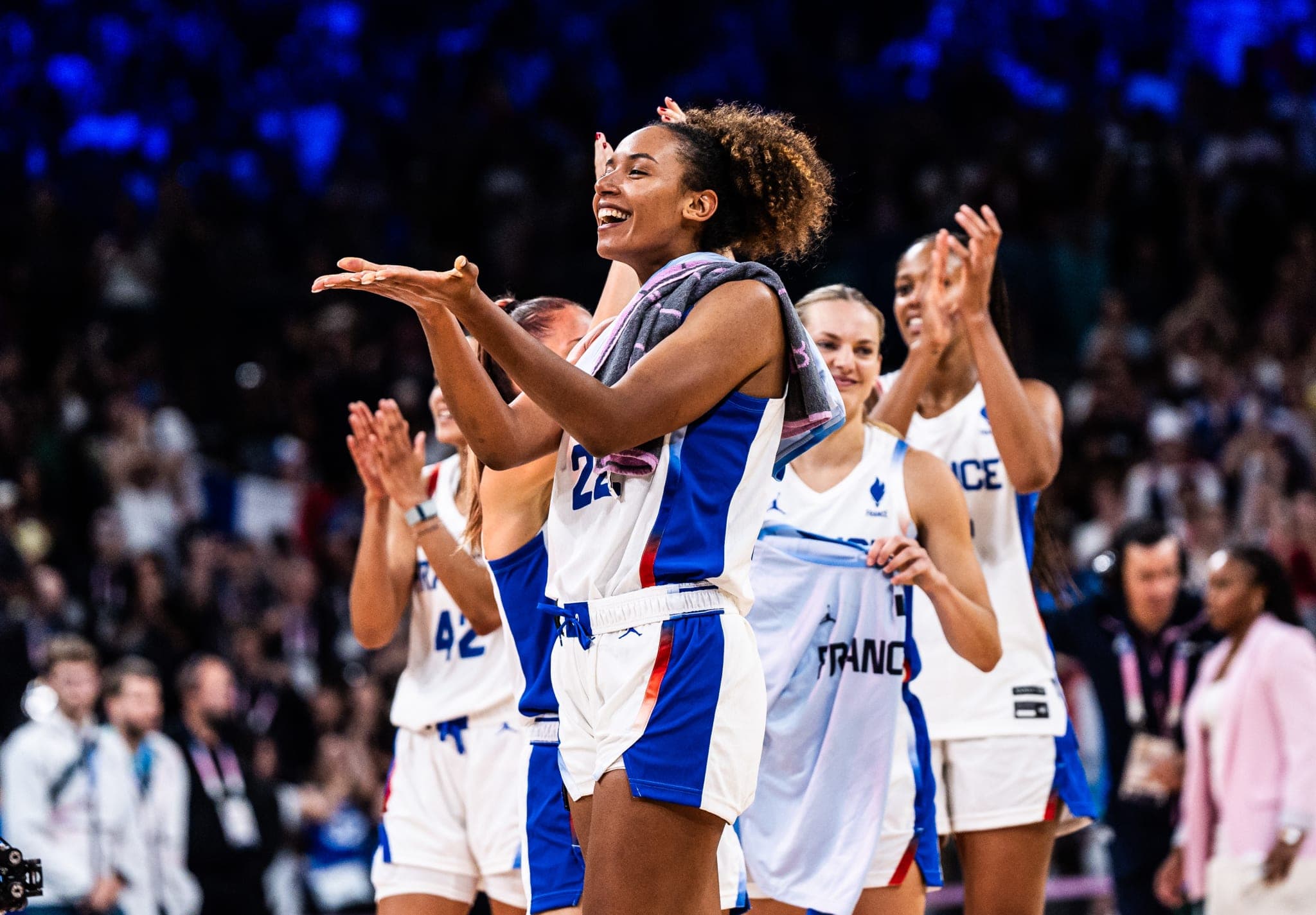 Marième Badiane prolonge au Fenerbahçe jusqu’en 2026