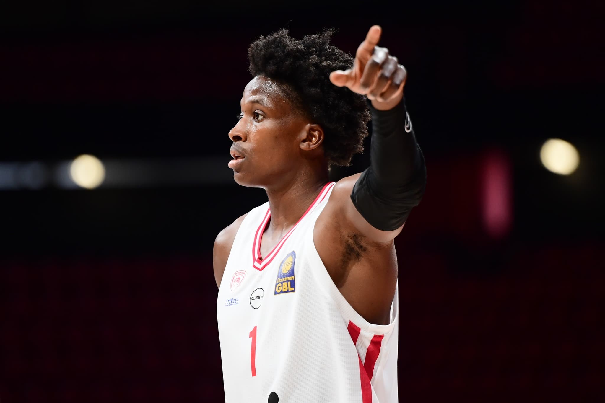 Frank Ntilikina brille avec l’Olympiakos, Evan Fournier de retour