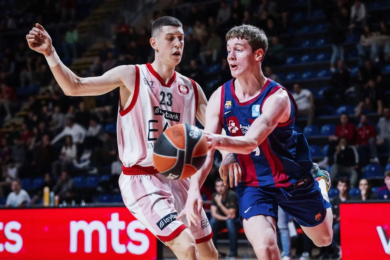 Mathieu Grujicic remporte l’ANGT de Belgrade avec Barcelone