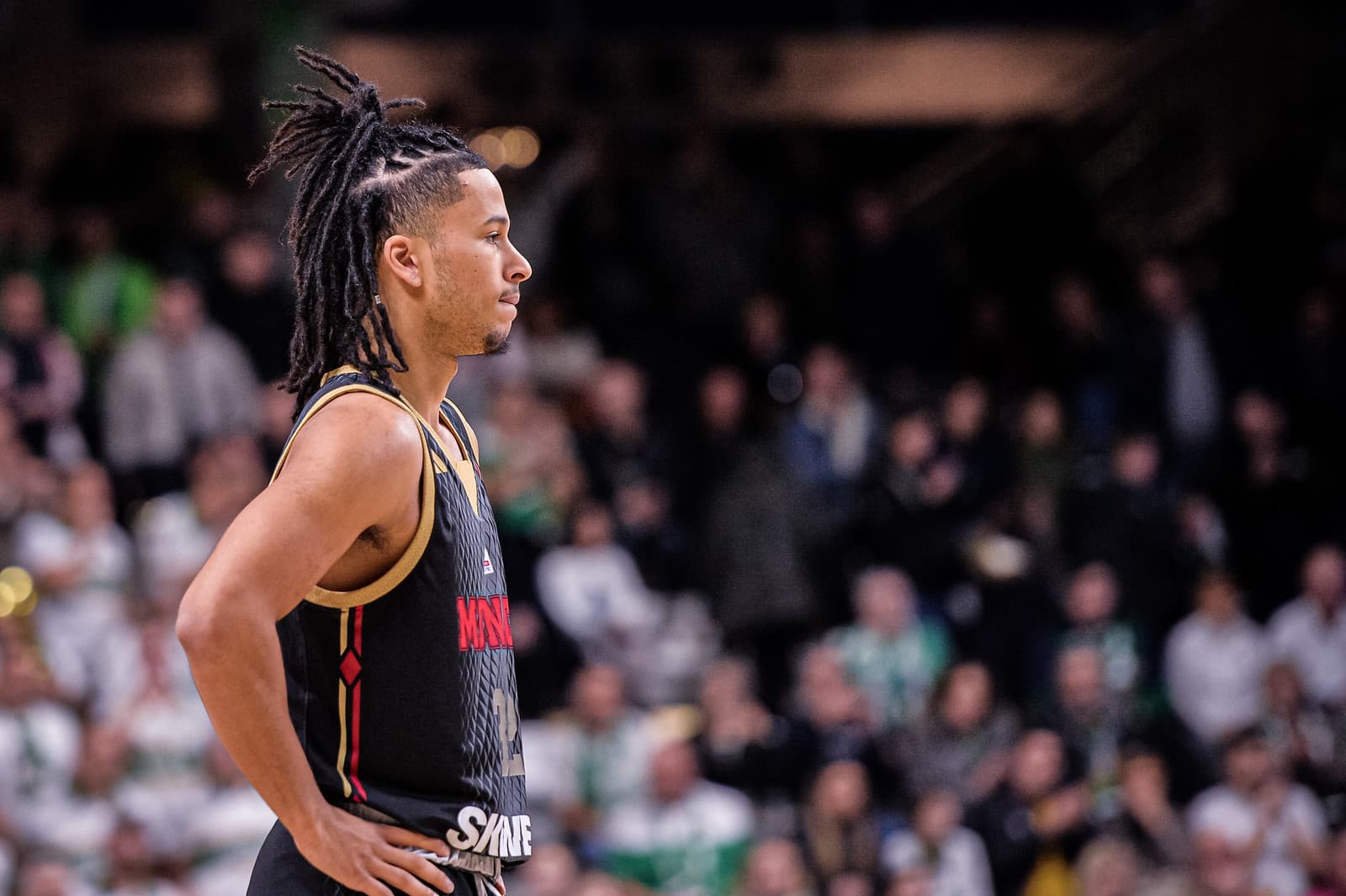 Matthew Strazel remplace De Colo pour le All-Star Game