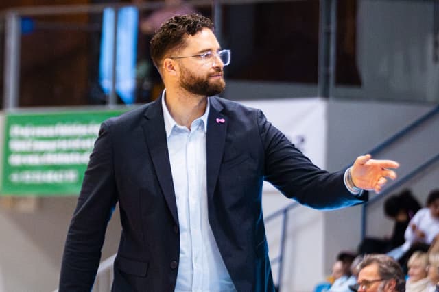Après la montée avec Champagne Basket, Matthieu Trouvay retourne sur un banc de NF1