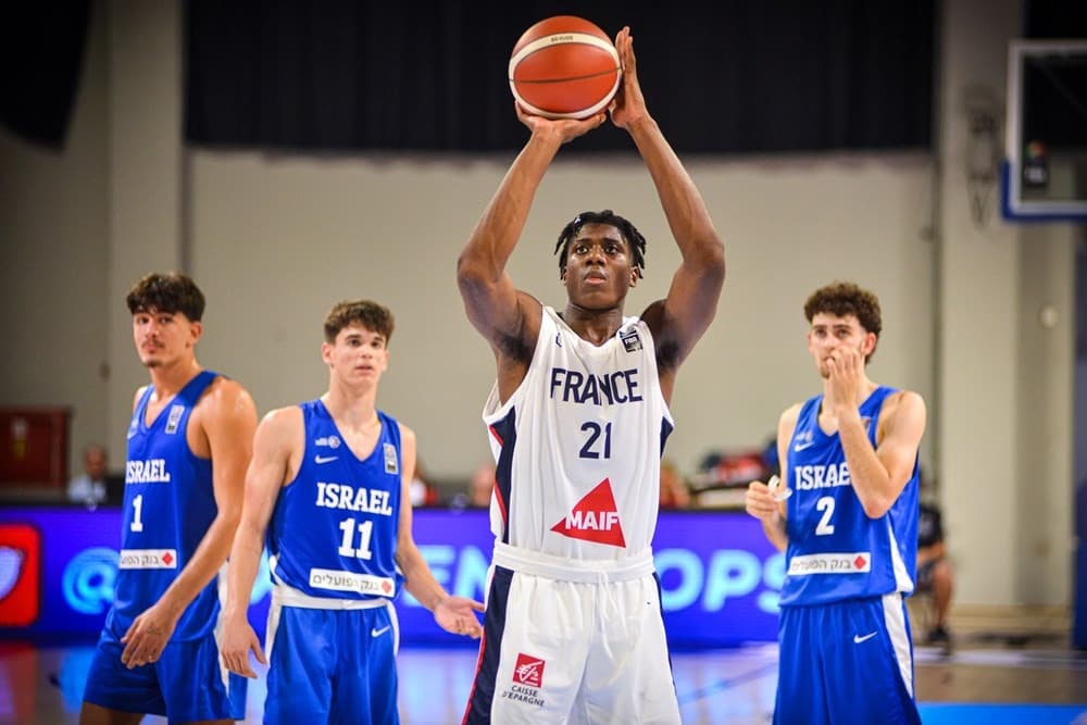 L’équipe de France U18 bat Israël et jouera la première place de sa poule contre la Lituanie
