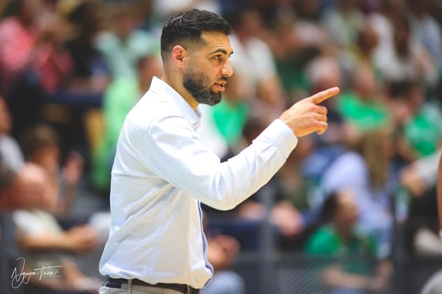 ITW Maxime Nelaton, coach sans club mais toujours au travail : « C’est une année de consolidation et d’élargissement »