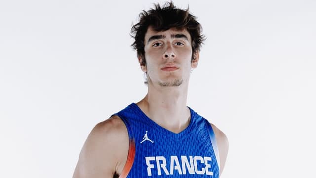 « Moi j’attends la convocation, après on verra ! » : Maxime Raynaud prudent sur son avenir en Bleu