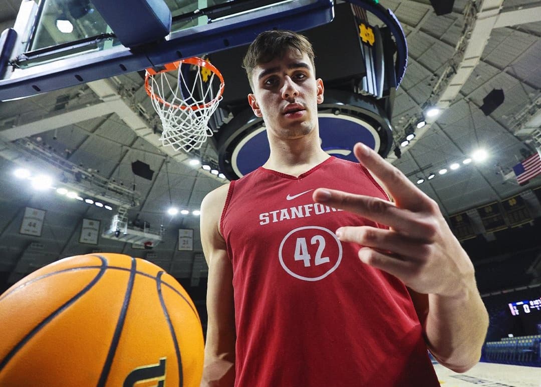 Maxime Raynaud remporte le Skip Prosser Award mais Stanford perd sur le fil