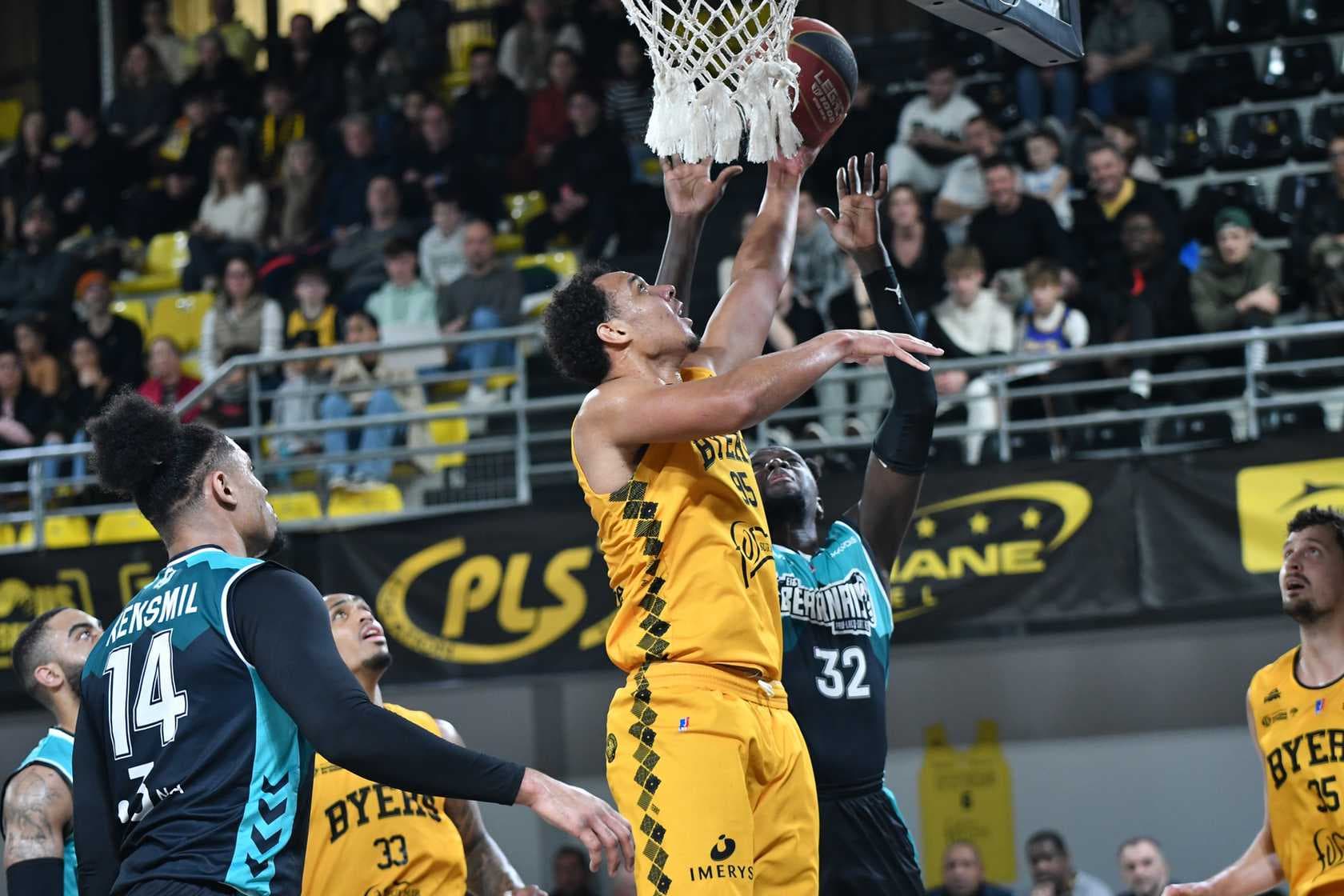 Fos-Provence club le plus strictement encadré par la DNCCG, Pau parmi ceux sous surveillance