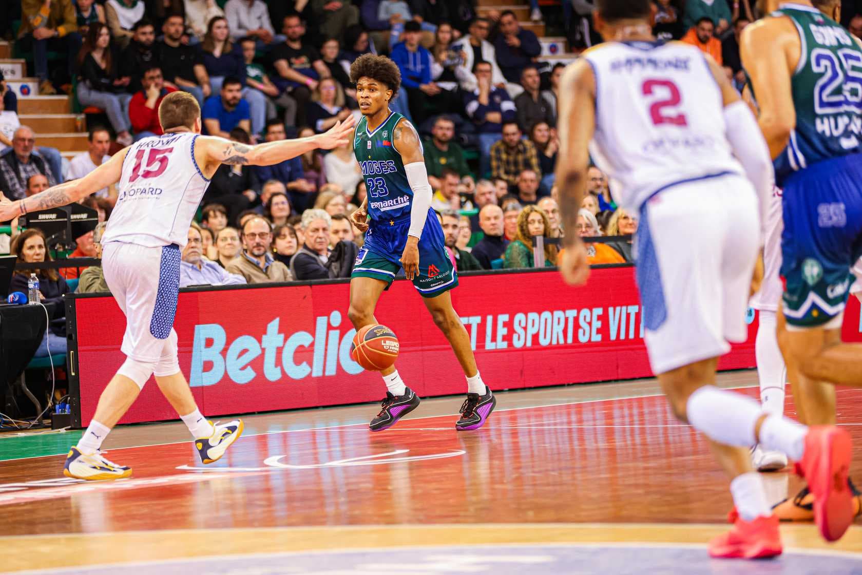 Après Limoges, Kameron McGusty en route pour la Pologne ?