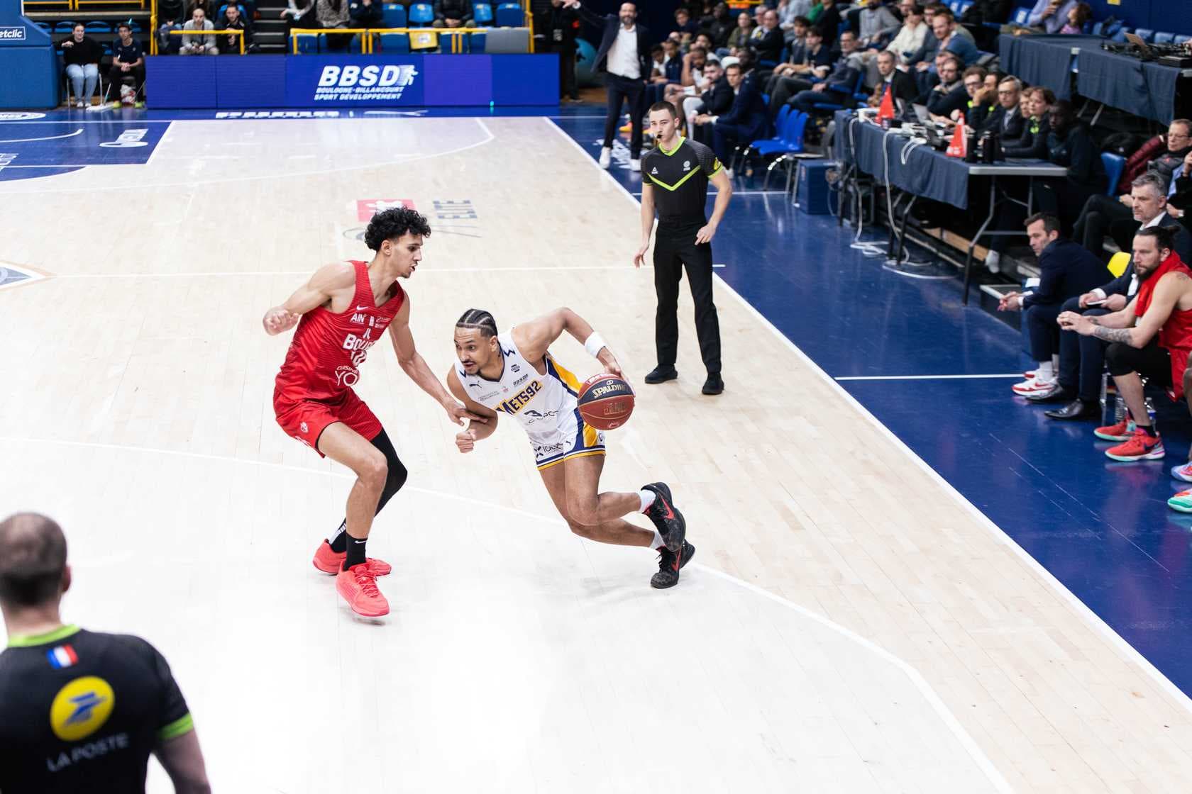 Zaccharie Risacher a signé le premier double-double de sa carrière professionnelle