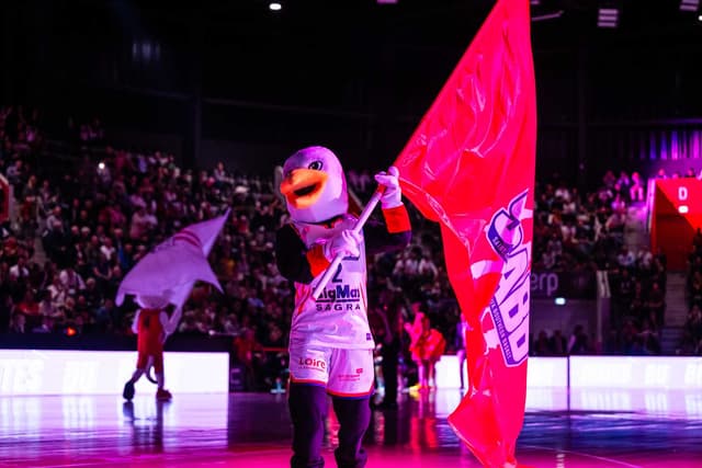 Le SCABB est-il vraiment devenu Saint-Étienne ? Le calendrier de la LNB fait polémique, le club mis sous forte pression politique