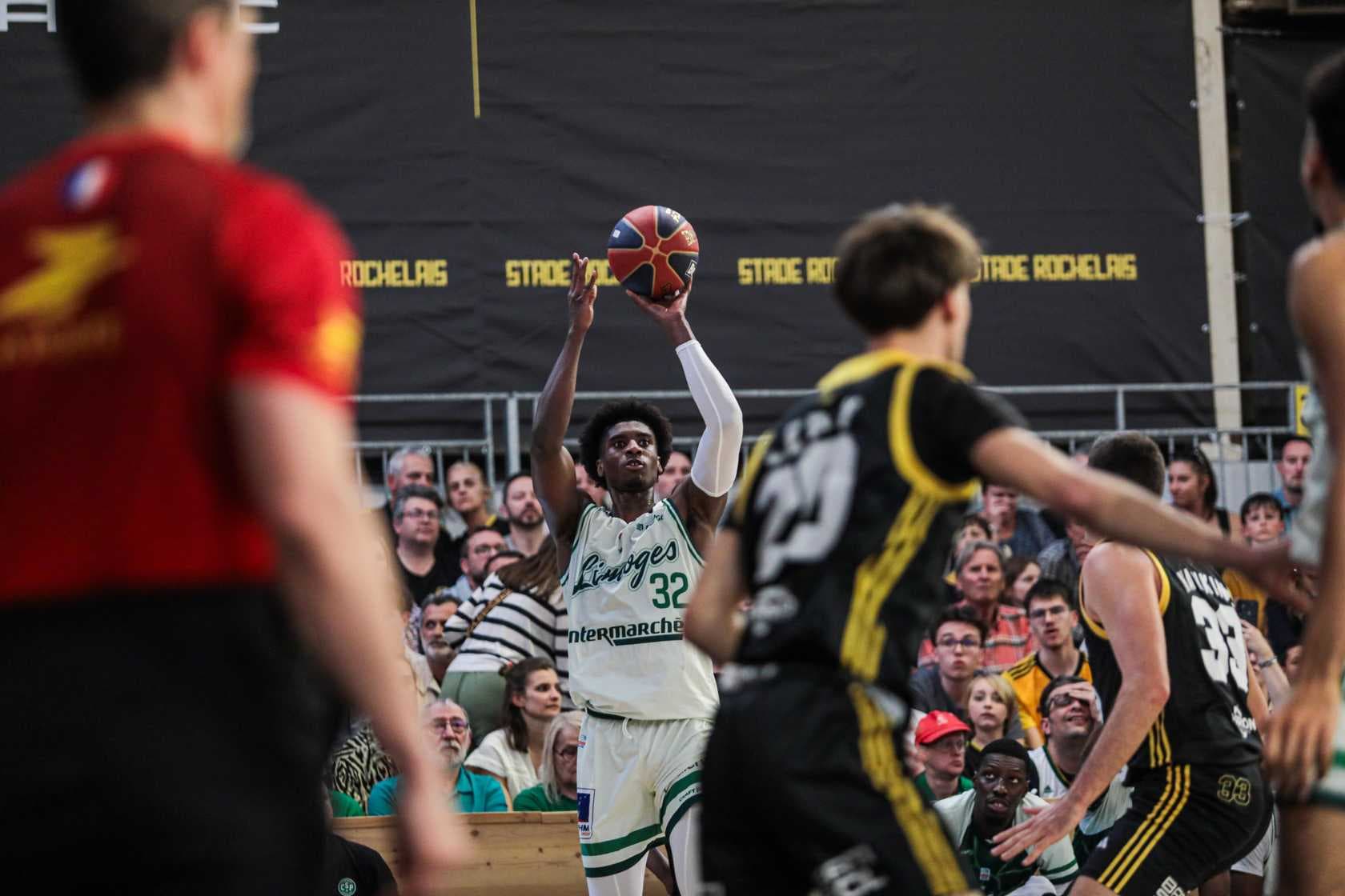 Poussif vainqueur à La Rochelle, le Limoges CSP fait un pas de géant vers le maintien