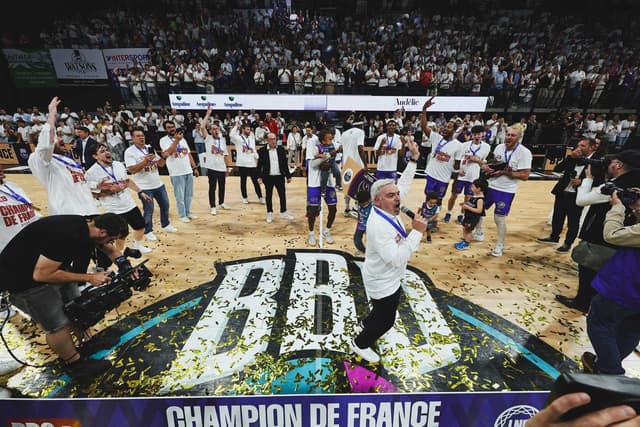 Alexandre Ménard a prolongé avec Boulazac, Ousman Krubally aussi ?