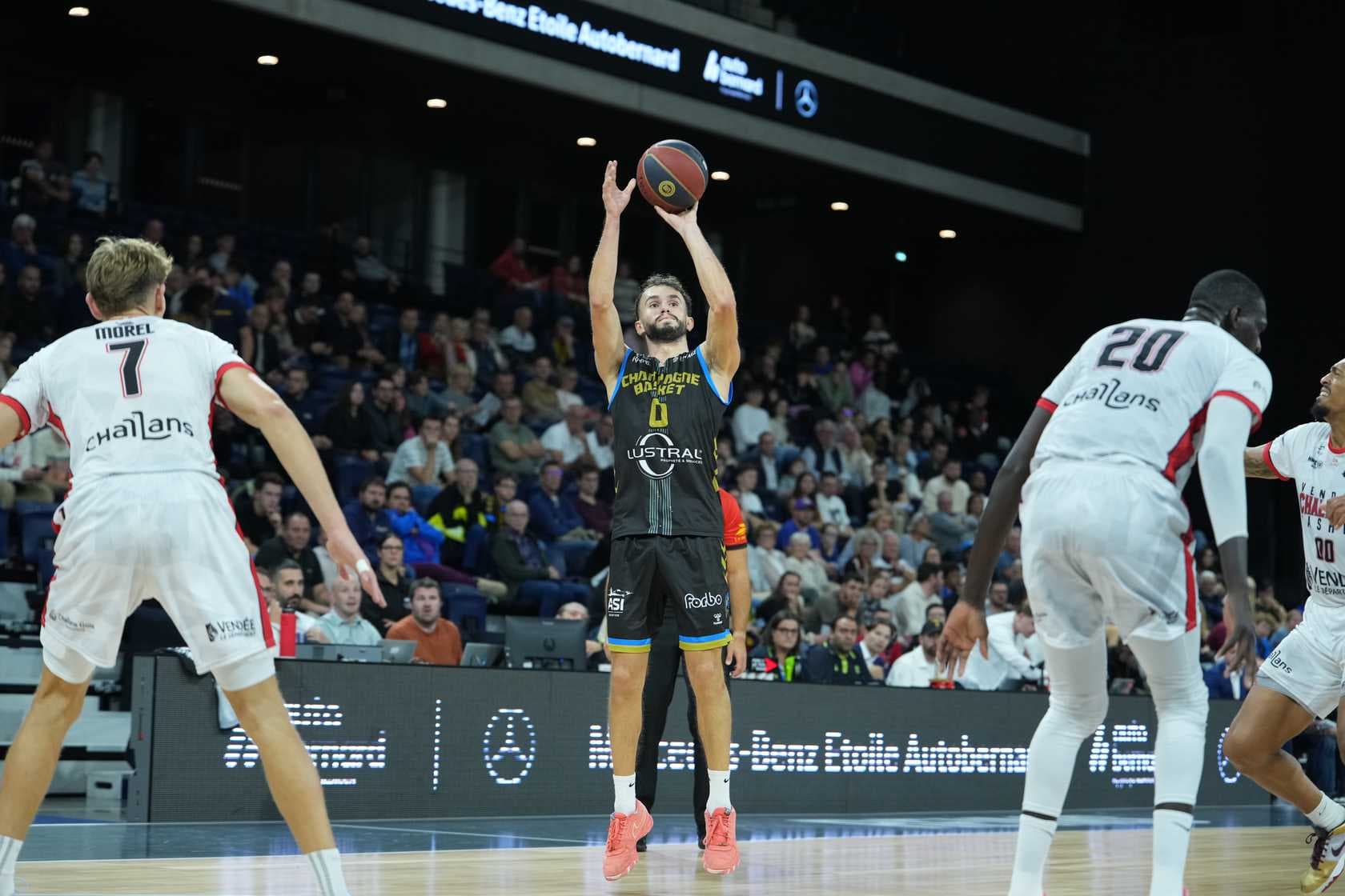 Champagne Basket : Dimitri Radnic éloigné des parquets jusqu’en 2026, deux jeunes passent stagiaires