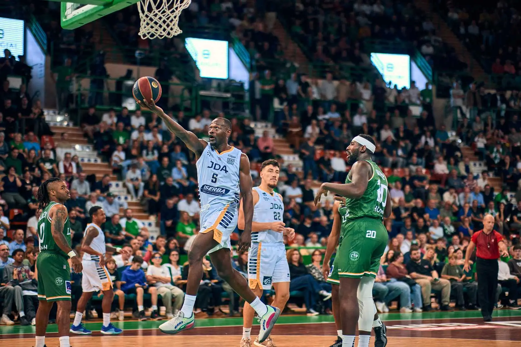 Charles Kahudi quitte Dijon après un seul match disputé