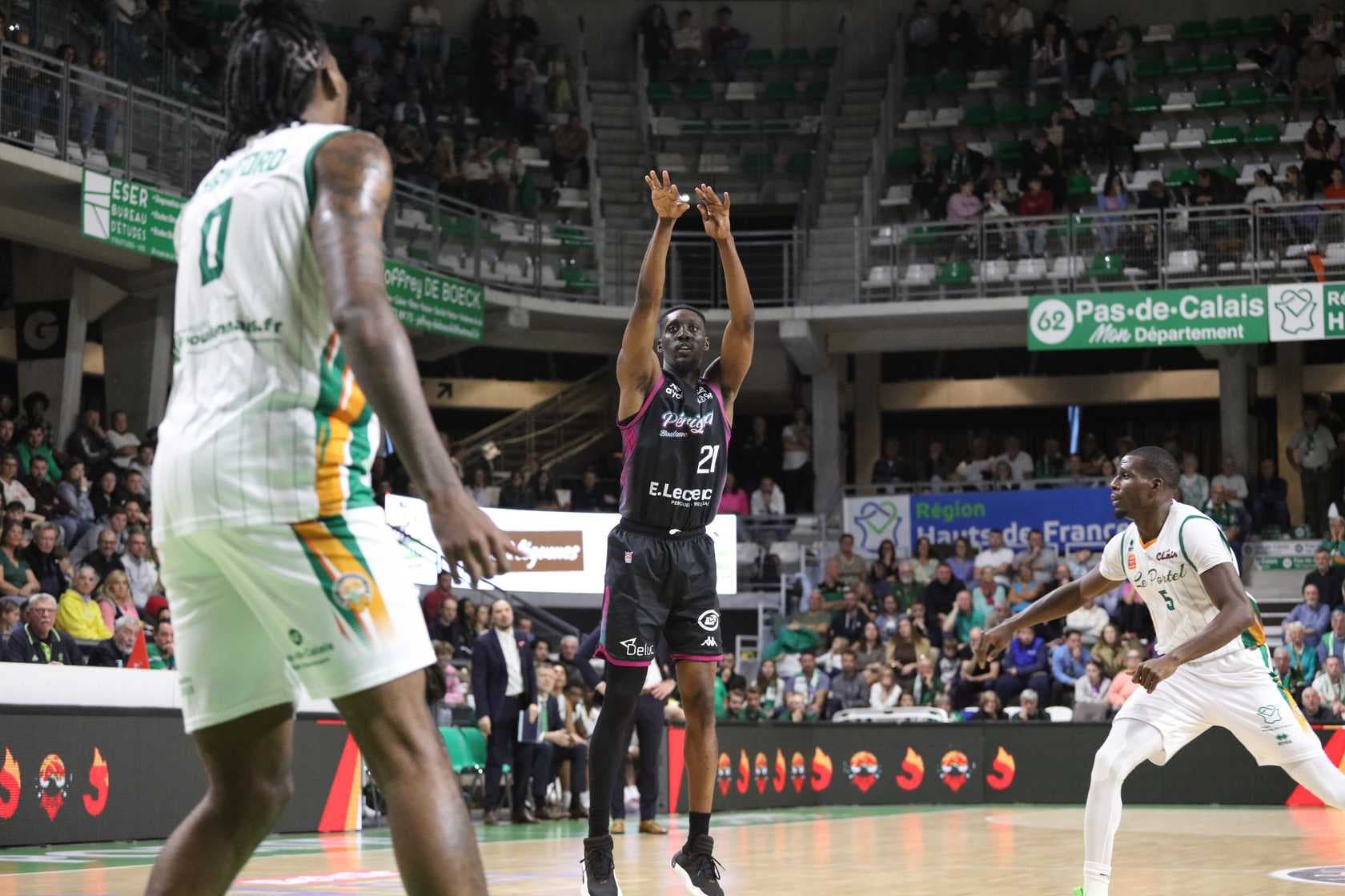 En plus de Locke et Halilovic, Cholet entre dans la bataille pour Tony Snell