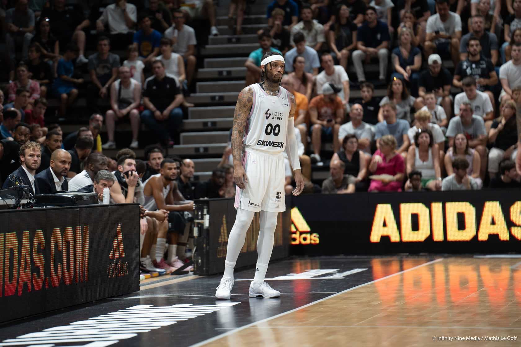 L’ASVEL sans Mike Scott et Charles Kahudi au Portel
