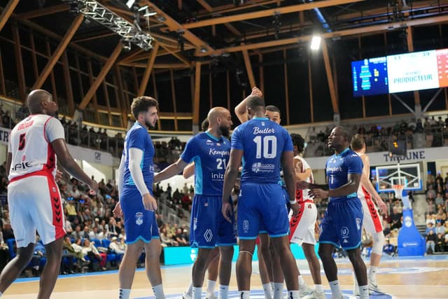 Quimper dit au revoir à 3 joueurs