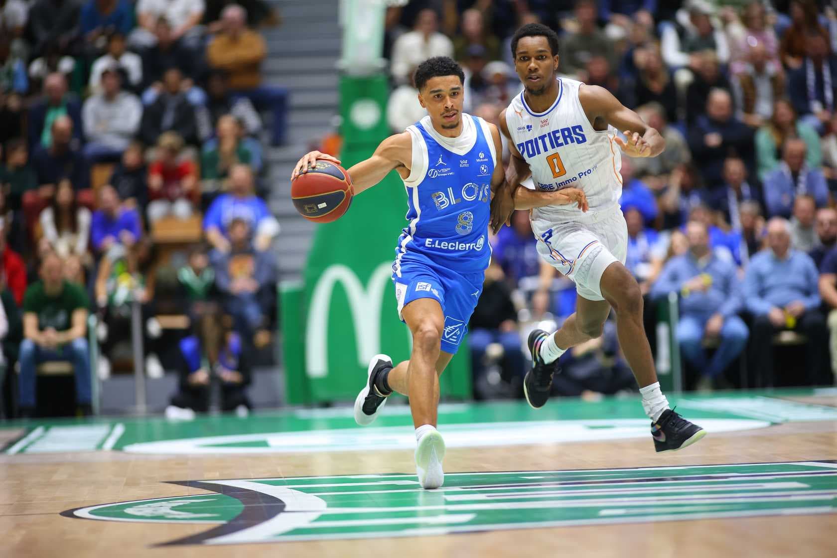 Blois reste dans le sillage du leader orléanais en renversant Poitiers