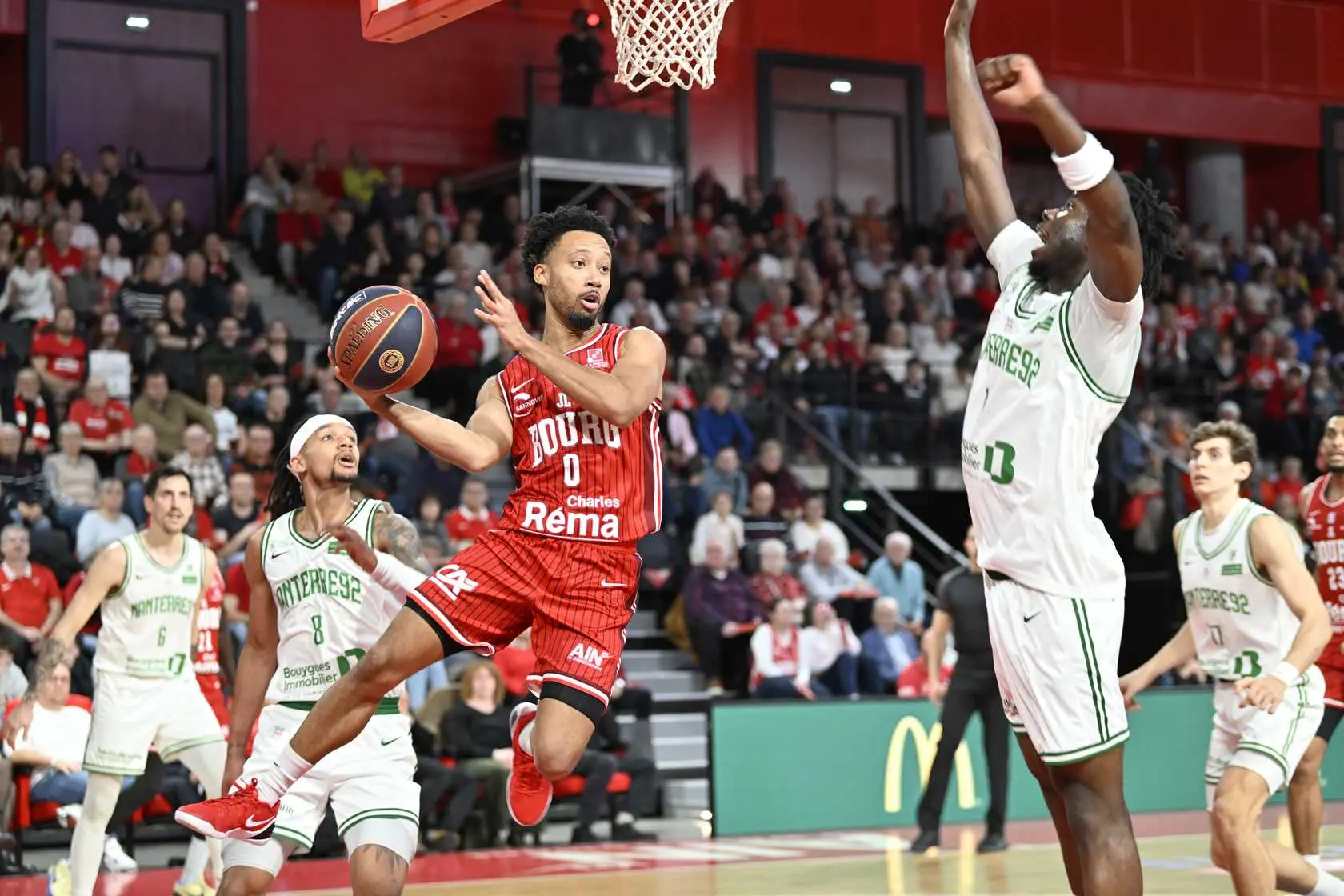La JL Bourg stoppe Nanterre : l’ASVEL seule leader de Betclic ÉLITE