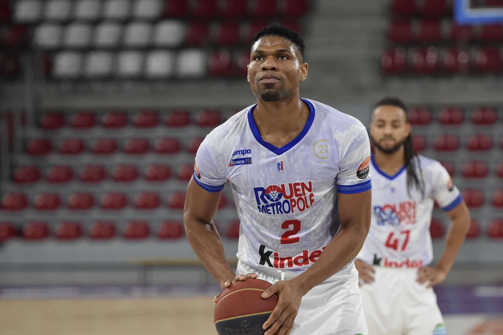 Francis Okoro quitte Rouen